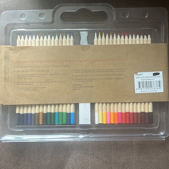 Colored pencils set- New - Picture 3 of 4